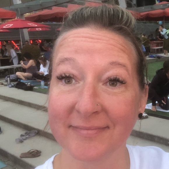 Meet the Posher Other - Meet your Posher, Jenna